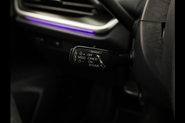 Škoda Elroq 60 Sportline 204pk | Navigatie | Keyless entry | Parkeercamera | Adaptieve cruise controle | Stoelverwarming | Parkeersensoren voor en achter