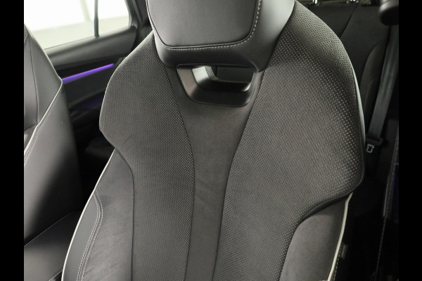 Škoda Elroq 60 Sportline 204pk | Navigatie | Keyless entry | Parkeercamera | Adaptieve cruise controle | Stoelverwarming | Parkeersensoren voor en achter