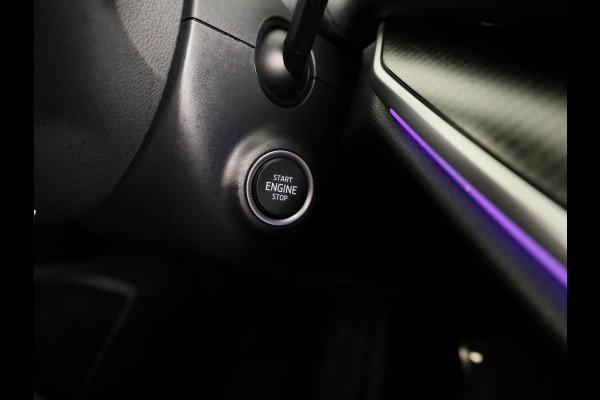 Škoda Elroq 60 Sportline 204pk | Navigatie | Keyless entry | Parkeercamera | Adaptieve cruise controle | Stoelverwarming | Parkeersensoren voor en achter