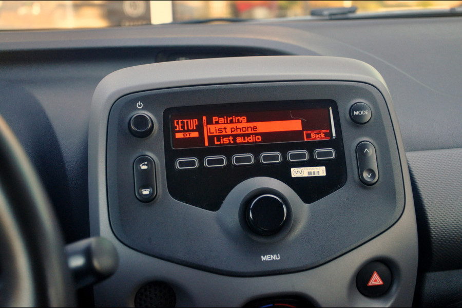 Peugeot 108 1.0 e-VTi Active | Airco | Bluetooth | Dealeronderhouden