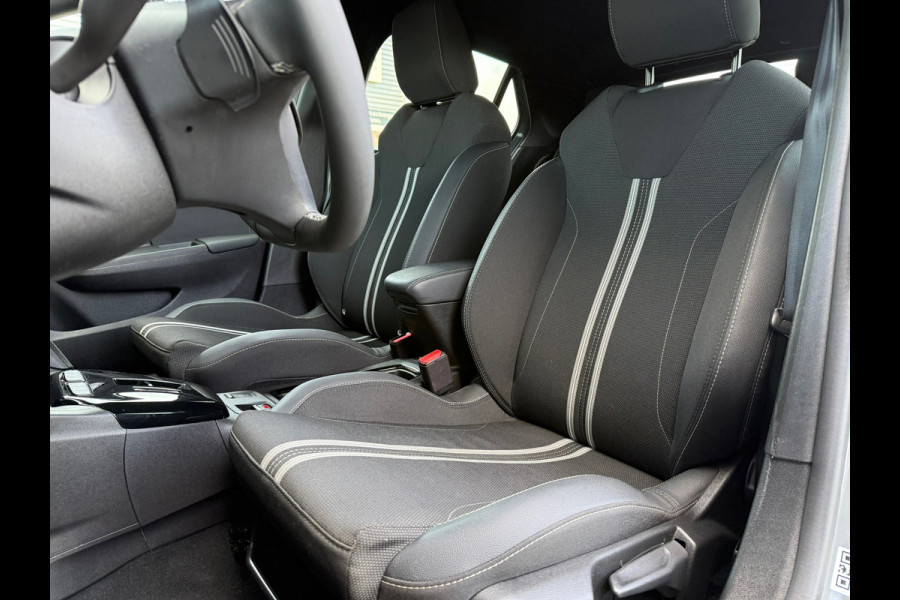 Opel Corsa 1.2 Turbo Hybrid GS - Automaat - Camera - Climate - Navi - LED