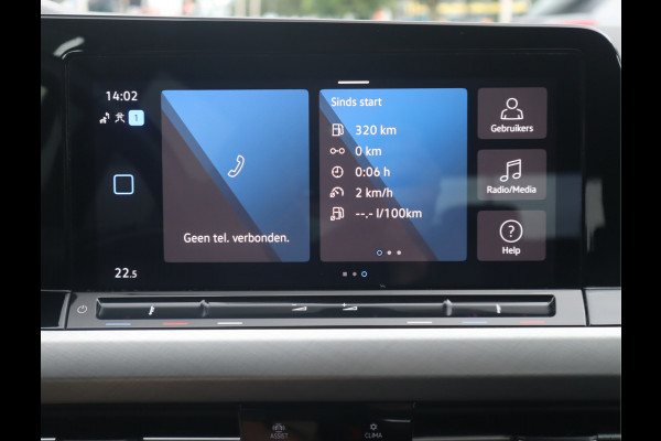 Volkswagen Golf 1.5 TSI Life Business Navi / LED /Camera / Trekh / Climate BTW auto