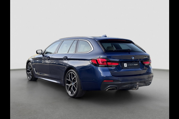 BMW 5 Serie Touring 530e M-Sport | Pano | Trekhaak | Laser | Head Up | Driving Assist Pro | Keyless | Dealer onderhouden | 1e eig.
