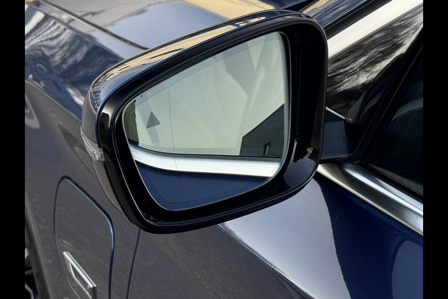 BMW 5 Serie Touring 530e M-Sport | Pano | Trekhaak | Laser | Head Up | Driving Assist Pro | Keyless | Dealer onderhouden | 1e eig.