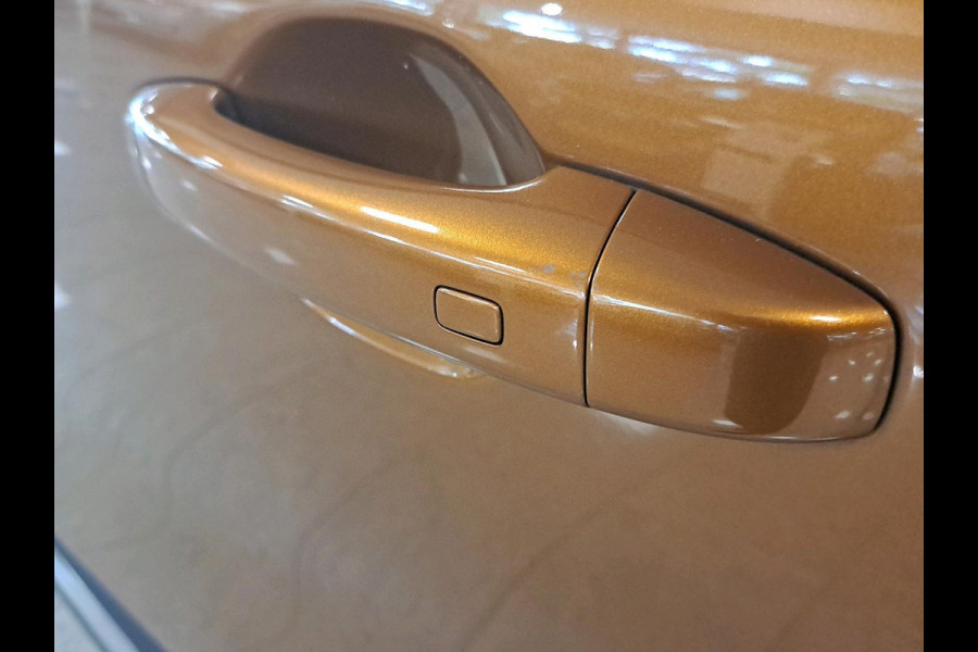 Renault Captur 1.0 TCe 90 Intens Navigatie | Apple Carplay/Android Auto | Sfeerverlichting 1e eigenaar, lage kilometerstand