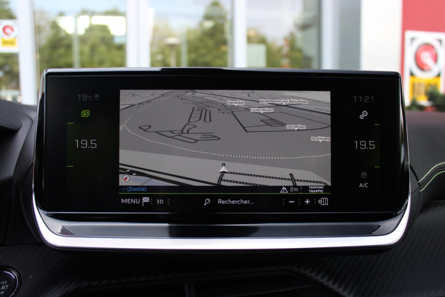 Peugeot 2008 1.2 130PK GT | NAVIGATIE 10" TOUCHSCREEN | APPLE CARPLAY/ANDROID AUTO | ADAPTIVE CRUISE CONTROL | FULL LED KOPLAMPEN | ACHTERUITRIJ CAMERA | 3-D COCKPIT | KEYLESS ENTRY/START | STOEL VERWARMING | DODEHOEK BEWAKING | ALL SEASON BANDEN |