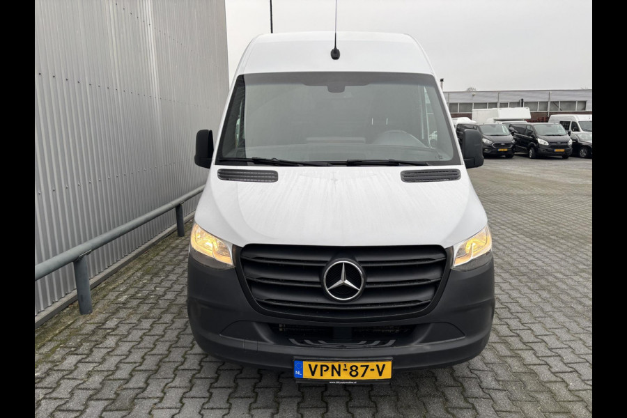 Mercedes-Benz Sprinter 211 1.9 CDI L2H2 FWD*ECC*CAMERA*3PERSOONS*TEL*
