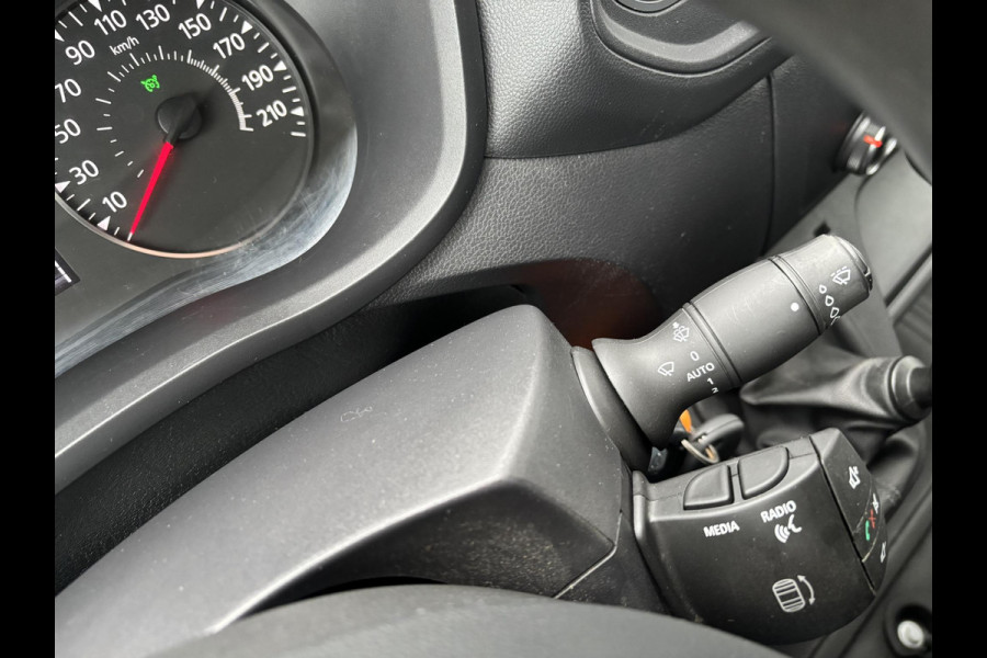 Renault Master 2.3 dCi L2H2*A/C*CRUISE*NAVI*HAAK*CAM*INRICHTING*