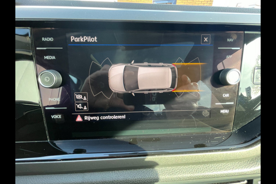 Volkswagen Polo 1.0 TSI Comfortline | panoramadak | lmv 18" | pdc voor en achter