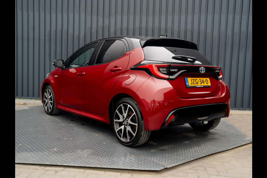 Toyota Yaris 1.5 Hybrid Executive | Bi-Tone | 17'' | Stoelverw. | Apple Carplay/ Android Auto | Prijs Rijklaar!!