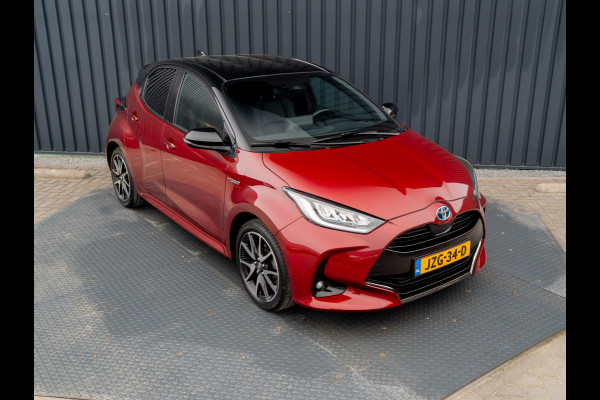 Toyota Yaris 1.5 Hybrid Executive | Bi-Tone | 17'' | Stoelverw. | Apple Carplay/ Android Auto | Prijs Rijklaar!!