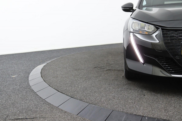 Peugeot e-208 EV Allure 50 kWh*3FASE*CRUISE*ECC*CARPLAY*CAM*
