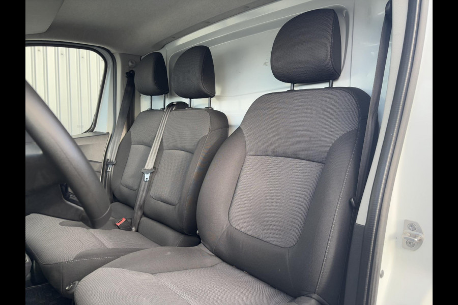 Renault Trafic 2.0 dCi 110 T30 L2H1*A/C*CRUISE*NAV*HAAK*3PERS*TEL