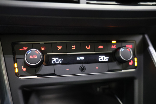 Volkswagen Polo 2.0 TSI GTI VIRTUAL 22.000 km PANO CARPLAY ACC STOELVW '20