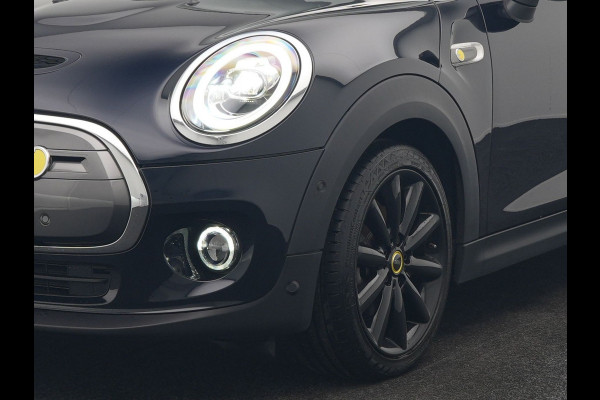 MINI Cooper Electric Yours 33 kWh 184pk | Panodak | Head Up | Harman / Kardon | Camera | Lederen Sportstoelen Verwarmd | Keyless | Apple Carplay | Cruise Control | LED Koplampen | Virtual | Navigatie | DAB |