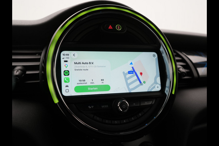 MINI Cooper Electric Yours 33 kWh 184pk | Panodak | Head Up | Harman / Kardon | Camera | Lederen Sportstoelen Verwarmd | Keyless | Apple Carplay | Cruise Control | LED Koplampen | Virtual | Navigatie | DAB |