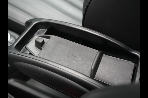 MINI Cooper Electric Yours 33 kWh 184pk | Panodak | Head Up | Harman / Kardon | Camera | Lederen Sportstoelen Verwarmd | Keyless | Apple Carplay | Cruise Control | LED Koplampen | Virtual | Navigatie | DAB |