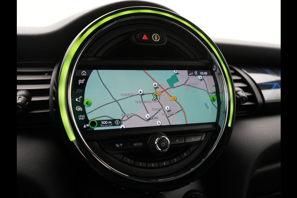 MINI Cooper Electric Yours 33 kWh 184pk | Panodak | Head Up | Harman / Kardon | Camera | Lederen Sportstoelen Verwarmd | Keyless | Apple Carplay | Cruise Control | LED Koplampen | Virtual | Navigatie | DAB |