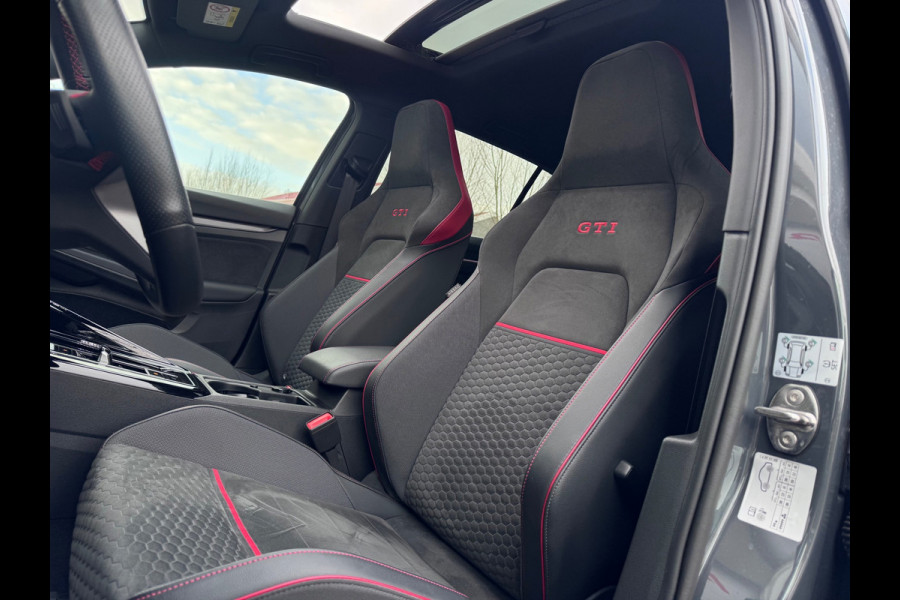 Volkswagen Golf 2.0 TSI GTI Clubsport Pano/H&K/Matrix