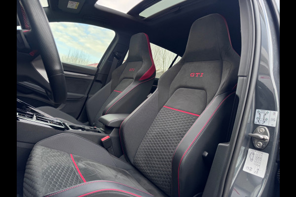 Volkswagen Golf 2.0 TSI GTI Clubsport Pano/H&K/Matrix