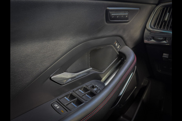 Jaguar E-Pace 2.0 P250 AWD First Edition Black Pack - Eerste eigenaar! R-dynamic, Cruise, Elek. verw. stoelen, Stuurverw. Airco!