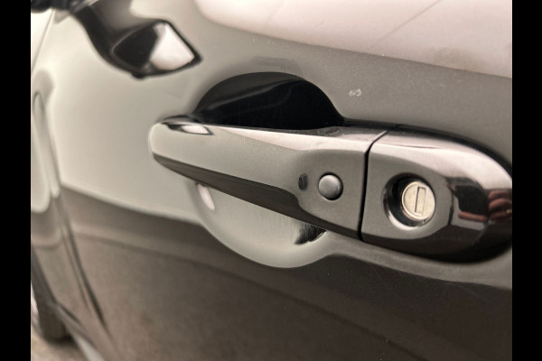 Nissan Juke 1.2 DIG-T S/S N-Vision * Origineel Nederlands * Trekhaak Keyless Camera Navigatie Cruise Climate Control