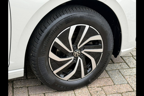 Volkswagen Polo 1.0 TSI Led PDC V+A Carplay Navi Adapt Cruise DAB+ Airco Digital Dash All-Season