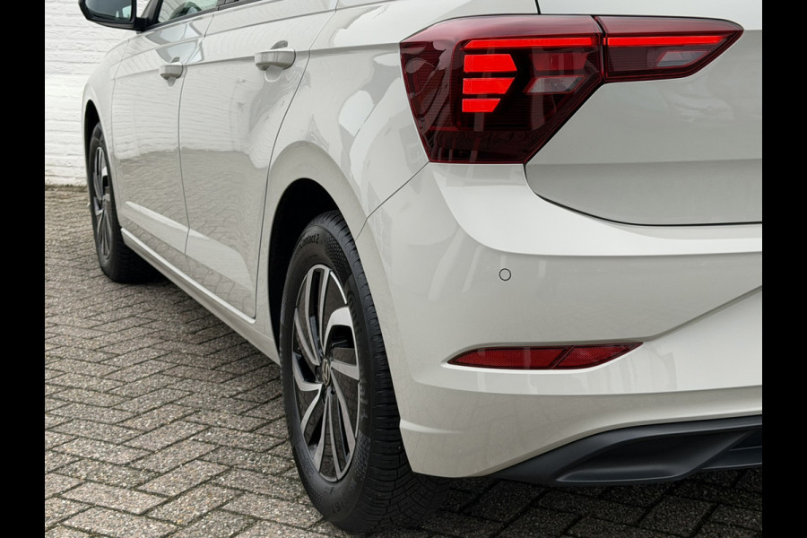 Volkswagen Polo 1.0 TSI Led PDC V+A Carplay Navi Adapt Cruise DAB+ Airco Digital Dash All-Season