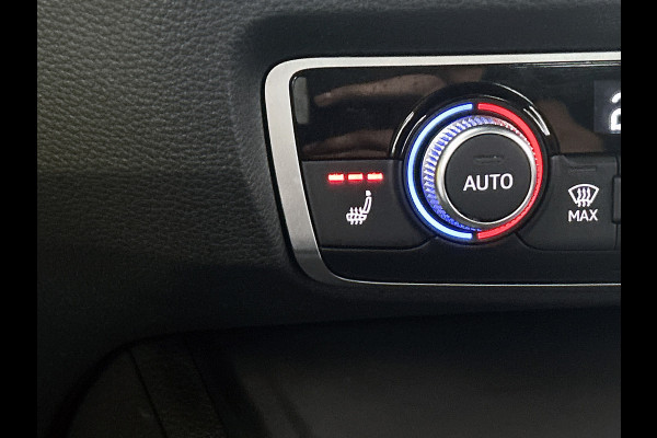 Audi Q3 35 TFSI S edition (Dealer OnderH, Navi, Carplay, StoelV, Leder, Lane Assist, Addapt Cruise, Etc)