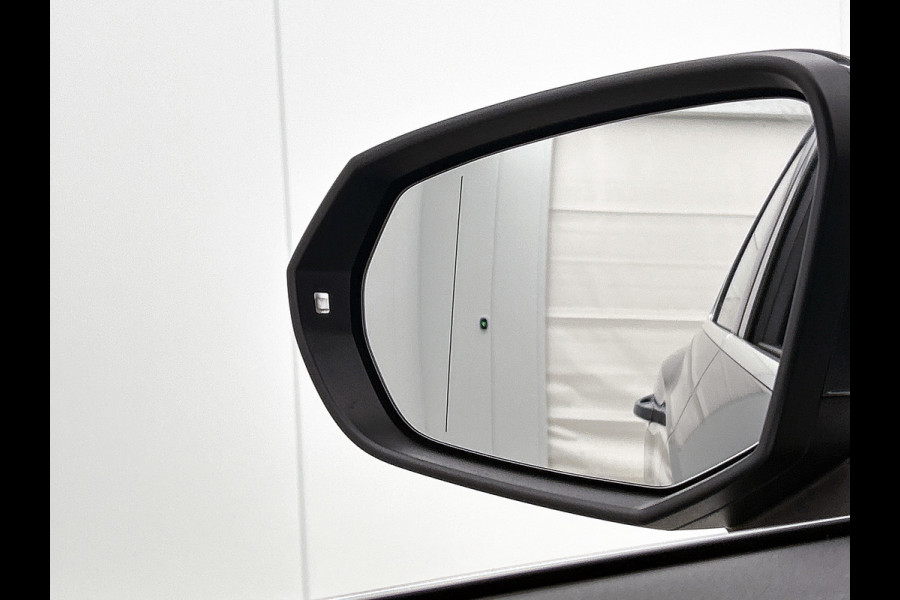 Audi Q3 35 TFSI S edition (Dealer OnderH, Navi, Carplay, StoelV, Leder, Lane Assist, Addapt Cruise, Etc)