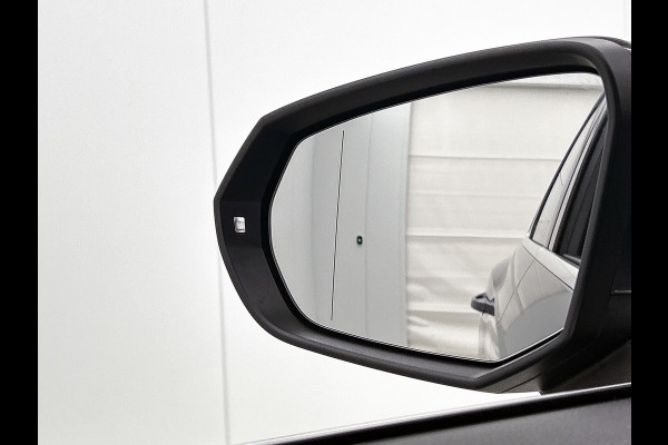 Audi Q3 35 TFSI S edition (Dealer OnderH, Navi, Carplay, StoelV, Leder, Lane Assist, Addapt Cruise, Etc)