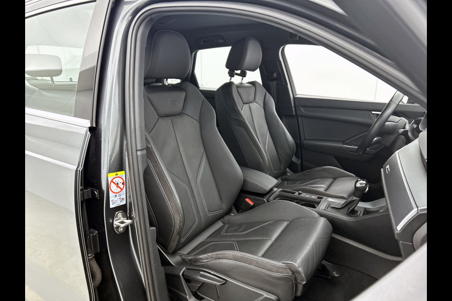 Audi Q3 35 TFSI S edition (Dealer OnderH, Navi, Carplay, StoelV, Leder, Lane Assist, Addapt Cruise, Etc)