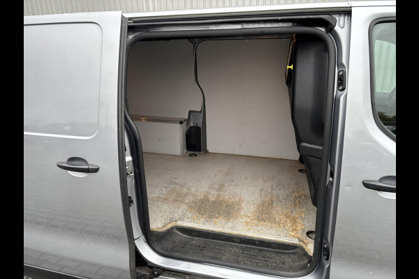 Peugeot Expert 2.0 BlueHDI 145*CARPLAY*DAB*A/C*CRUISE*NAVI*CAMERA