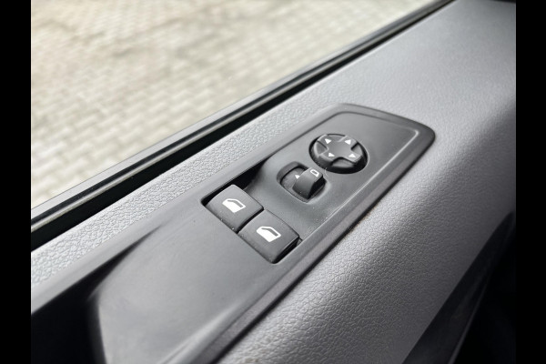 Peugeot Expert 2.0 BlueHDI 145*CARPLAY*DAB*A/C*CRUISE*NAVI*CAMERA