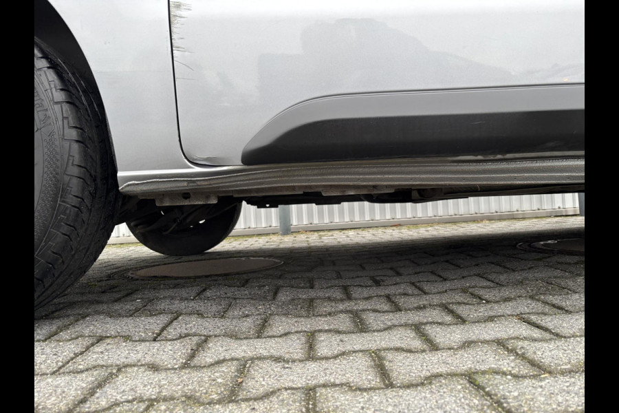 Peugeot Expert 2.0 BlueHDI 145*CARPLAY*DAB*A/C*CRUISE*NAVI*CAMERA