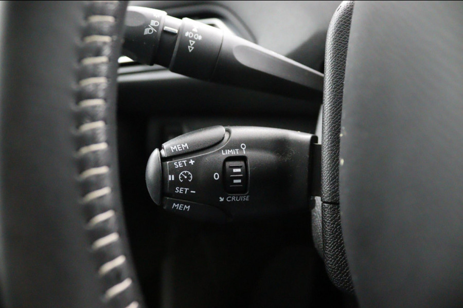 Peugeot 308 SW 1.2 *130PK*ECC*CRUISE*CAM*HAAK*CARPLAY*PANO*