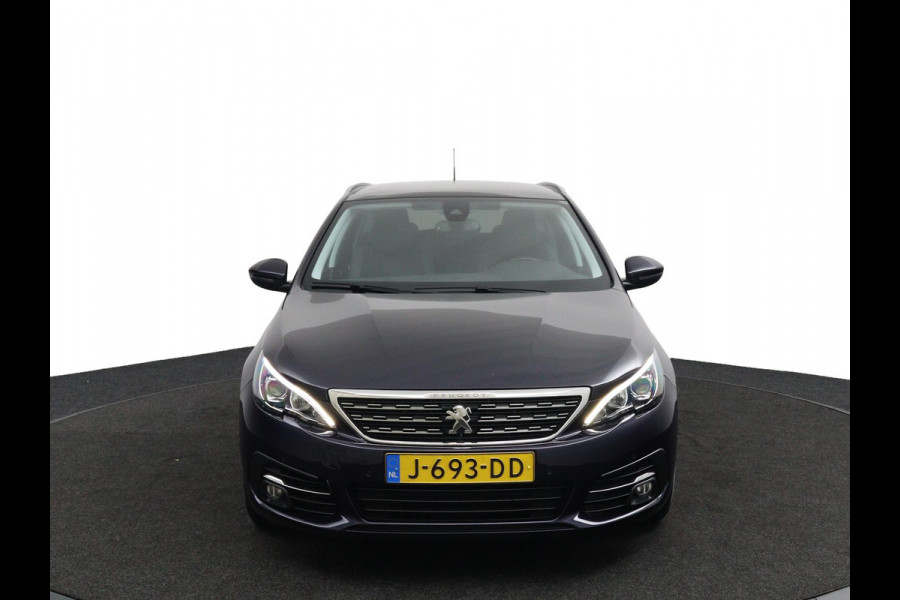 Peugeot 308 SW 1.2 *130PK*ECC*CRUISE*CAM*HAAK*CARPLAY*PANO*