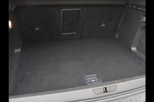 Opel Grandland X 1.6 Turbo Hybrid Elegance | Stoelventilatie | Leder | Trekhaak | 360 Camera | Carplay | Stoelverwarming | Navigatie | Full LED | Cruise control | Bluetooth | Climate control | PHEV | Plug In