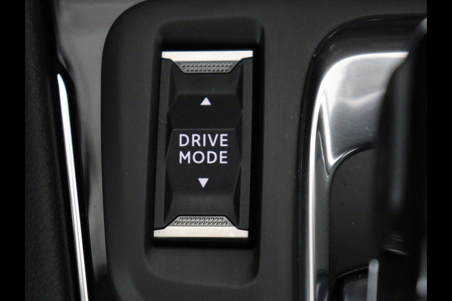 Opel Grandland X 1.6 Turbo Hybrid Elegance | Stoelventilatie | Leder | Trekhaak | 360 Camera | Carplay | Stoelverwarming | Navigatie | Full LED | Cruise control | Bluetooth | Climate control | PHEV | Plug In