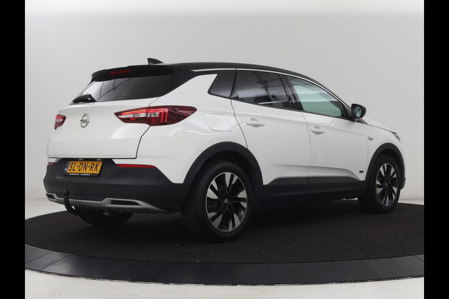 Opel Grandland X 1.6 Turbo Hybrid Elegance | Stoelventilatie | Leder | Trekhaak | 360 Camera | Carplay | Stoelverwarming | Navigatie | Full LED | Cruise control | Bluetooth | Climate control | PHEV | Plug In