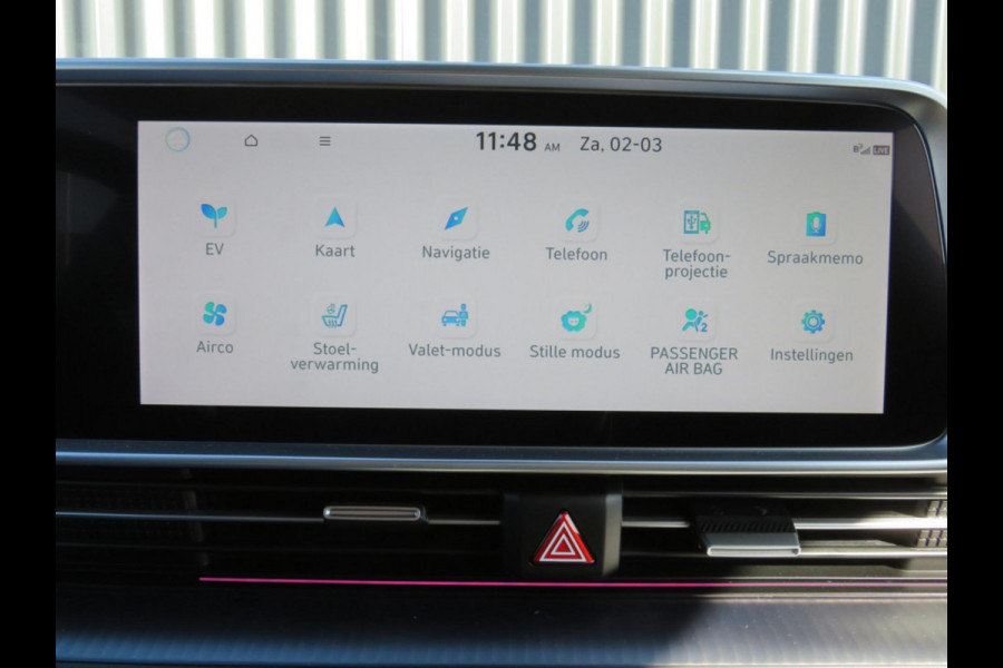 Hyundai IONIQ 6 Connect 77 kWh | Elektrische verstelbare stoelen | Navigatie | V2L | Carplay