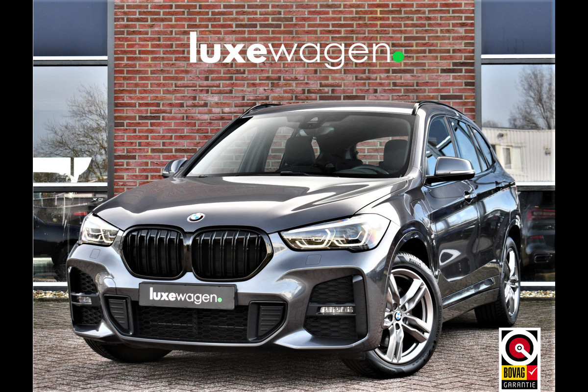 BMW X1 xDrive25e M-Sport Shadowline El-Klep 18inch Stoelverw