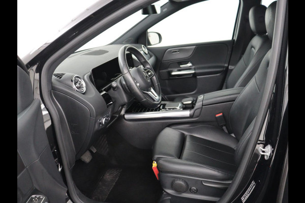 Mercedes-Benz B-Klasse 250e Urban | Leder | Stoelverwarming | Sfeerverlichting | Camera | Park Assist | Navigatie | Full LED | Widescreen | DAB | Cruise control | Bluetooth | Climate control | PHEV | Plug In