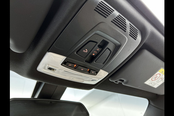 BMW 4 Serie Coupé 420i High Executive M-Sport(NL-Auto, Dealer OndrH, Dakraam, Trekhaak, Navi Pro, StoelV, Leder, Sportstoel, Etc)