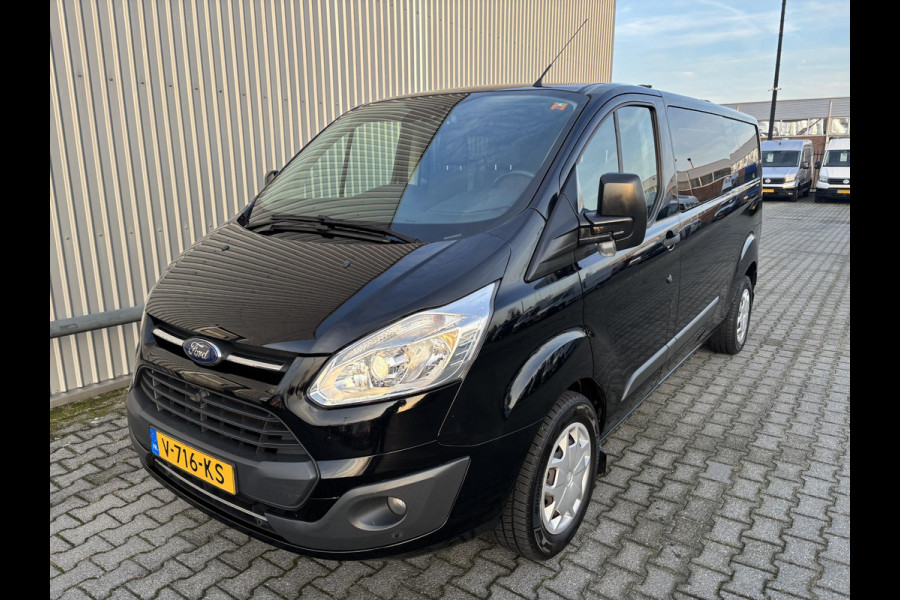 Ford Transit Custom 2.0 L2H1 DC 6PERS*AUTOM.*A/C*CRUISE*NAVI*HAAK*CAM*