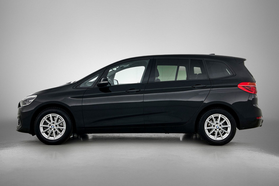 BMW 2 Serie Gran Tourer 218i 7persoons!. Corporate Lease Executive(NL-auto, Dealer OnderH, Navi, Camera, Parkeersensoren, Etc)