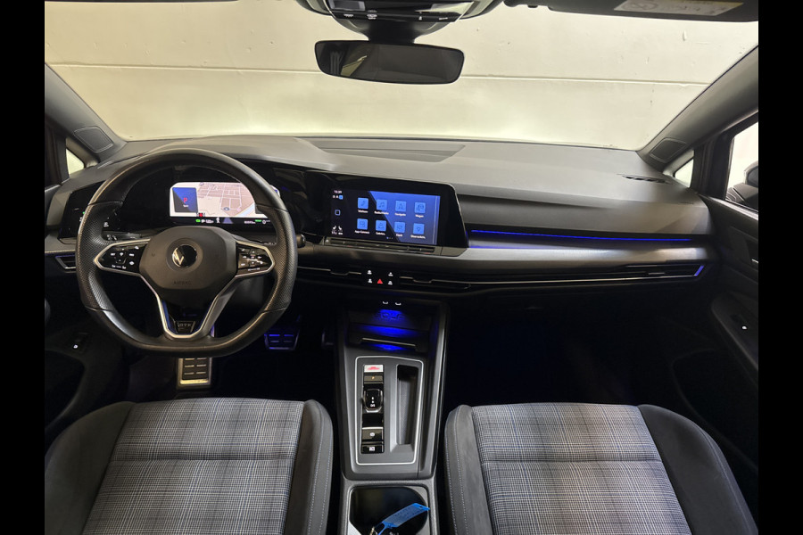 Volkswagen Golf GTE 245PK HYBRID SPORT CAMERA/CARPLAY/NAVI