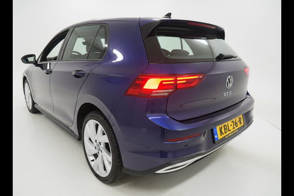Volkswagen Golf GTE 245PK HYBRID SPORT CAMERA/CARPLAY/NAVI