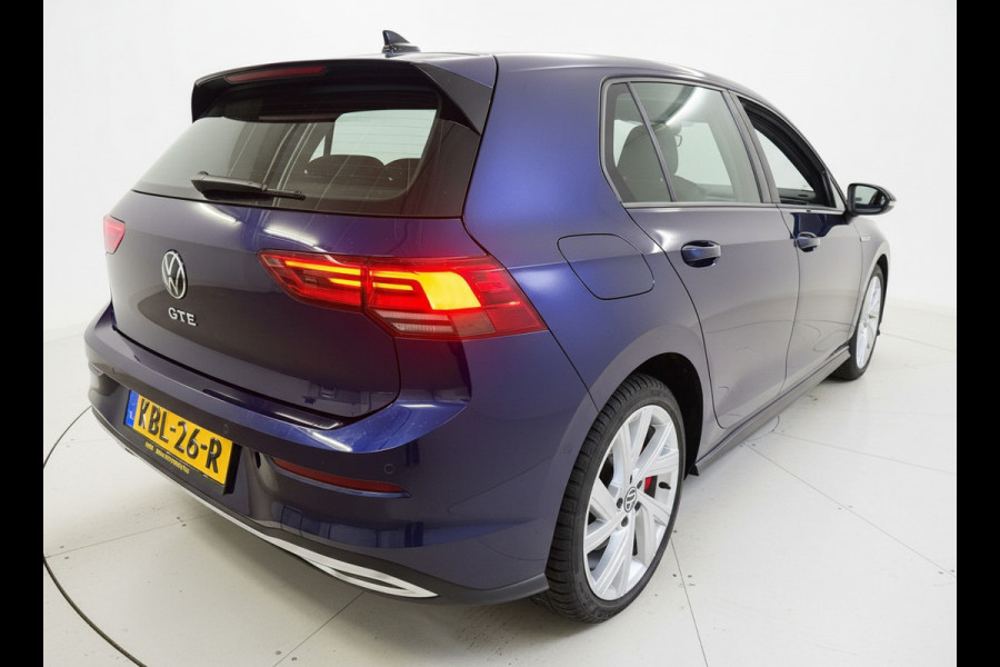 Volkswagen Golf GTE 245PK HYBRID SPORT CAMERA/CARPLAY/NAVI