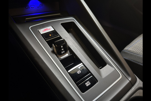 Volkswagen Golf GTE 245PK HYBRID SPORT CAMERA/CARPLAY/NAVI